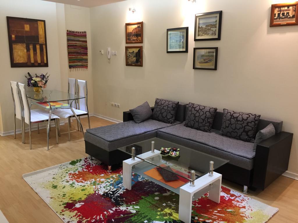 Amn Center Apartment Beograd Eksteriør bilde